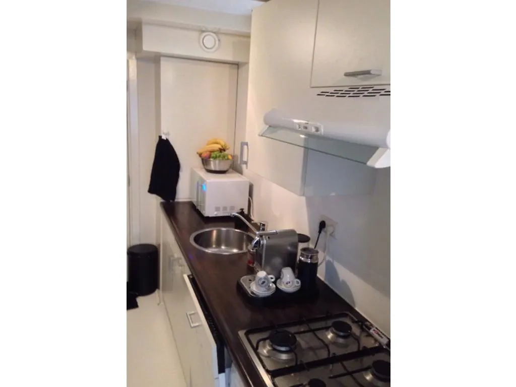 Bed & Breakfast B&B Kalverstraat Amsterdam Netherlands